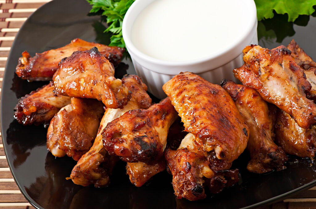 Flour vs. cornstarch for wings, best coating for crispy wings, flour or cornstarch for frying, crispy fried chicken wings coating